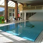 Logis Restaurant La Porte Des Cevennes 3*
