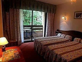 Logis Restaurant La Porte Des Cevennes Otel 3*