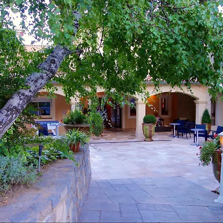 Logis Restaurant La Porte Des Cevennes Otel