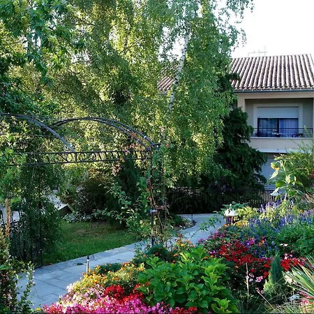 호텔 Logis Restaurant La Porte Des Cevennes 앙뒤즈