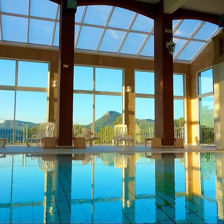 Logis Restaurant La Porte Des Cevennes 3*